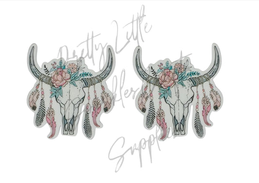Country/Western - Boho Cow Skull with Feathers