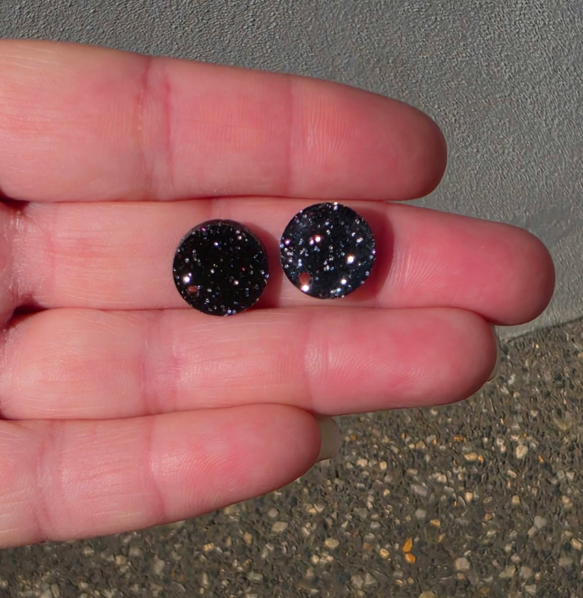 BULK!! NEW STYLE Black Round Acrylic Glitter Toppers 12mm pk 100