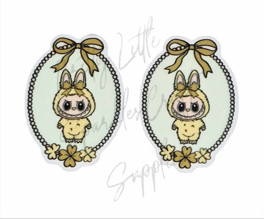 Yellow Labubu Cameo